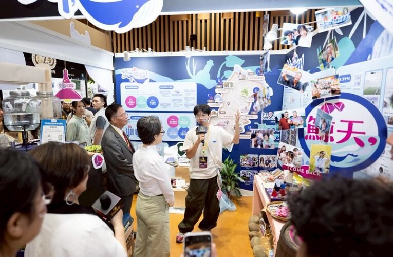 副總統親頒大專生洄游農村競賽獎項   盼跨世代和跨領域專業共同為農村創新機會