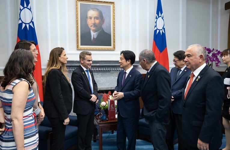 總統接見以色列國會友台小組訪團　盼攜手深化各項合作