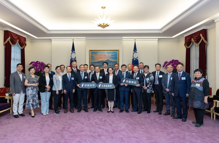 副總統接見台灣金根獎獲獎廠商　盼共同努力壯大臺灣