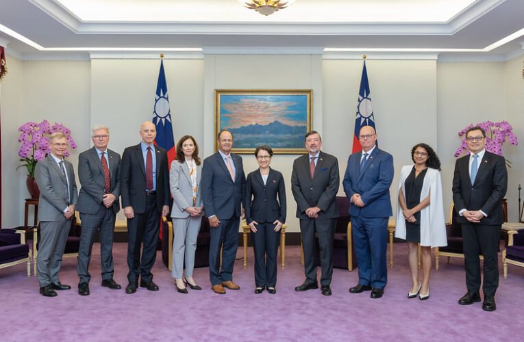 副總統接見加拿大國安事務訪問團　盼深化夥伴關係　維護區域和平穩定