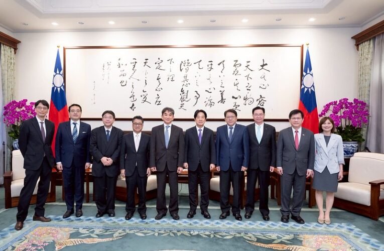 總統接見日本立命館大學垂秀夫教授　盼臺日深化合作　共同打造「民主非紅供應鏈」