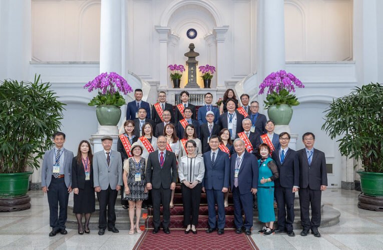 副總統肯定中部地區「傑出經理獎」及「伯樂獎」得主之成就與貢獻　期勉持續帶領臺灣前進