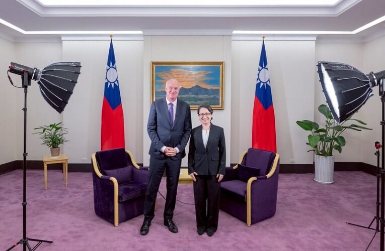 副總統接受「加拿大廣播公司」（CBC）專訪