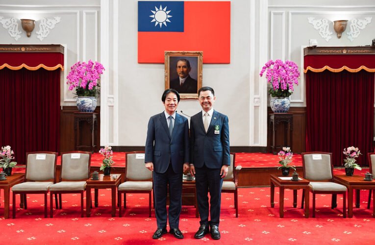 總統接見創業楷模暨創業相扶獎得獎人　盼一起拚經濟、創造未來　讓世界看見臺灣創業精神