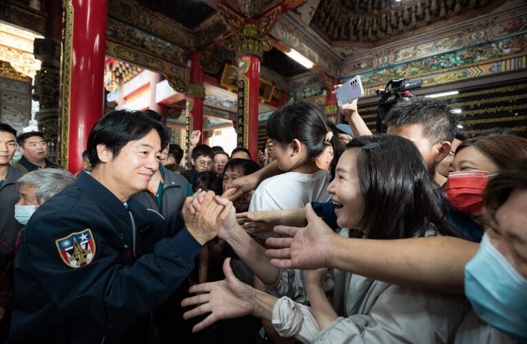 總統赴彰化參香　強調將讓國家更安全、發展經濟以照顧全國民眾