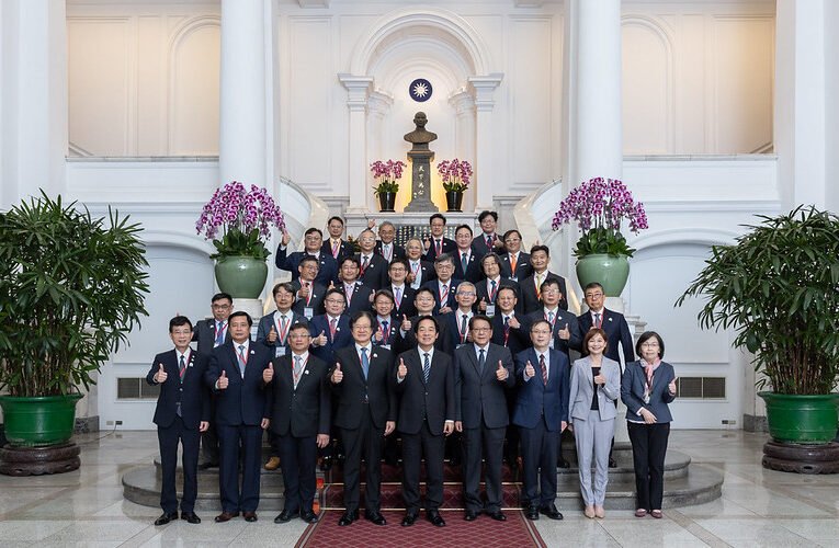 總統接見牙醫師公會全聯會　盼與醫界攜手提升國人口腔健康　共同打造「健康台灣」