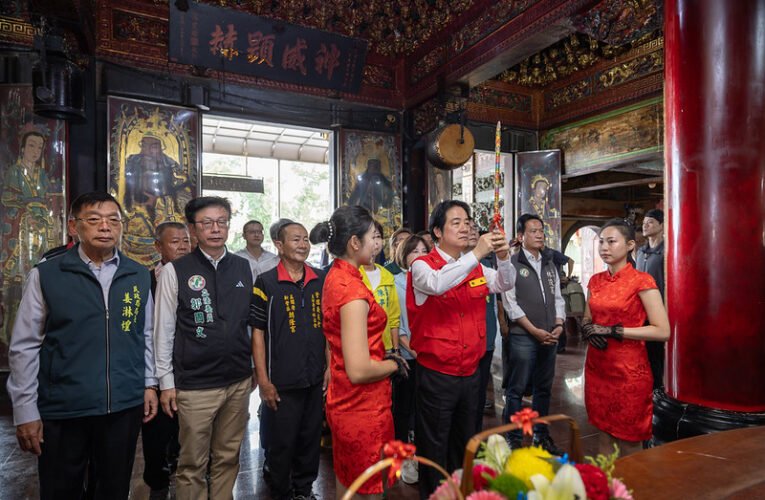 總統視察臺南丹娜絲風災後重建情形　肯定中央地方通力合作　強調會持續建設讓未來更好