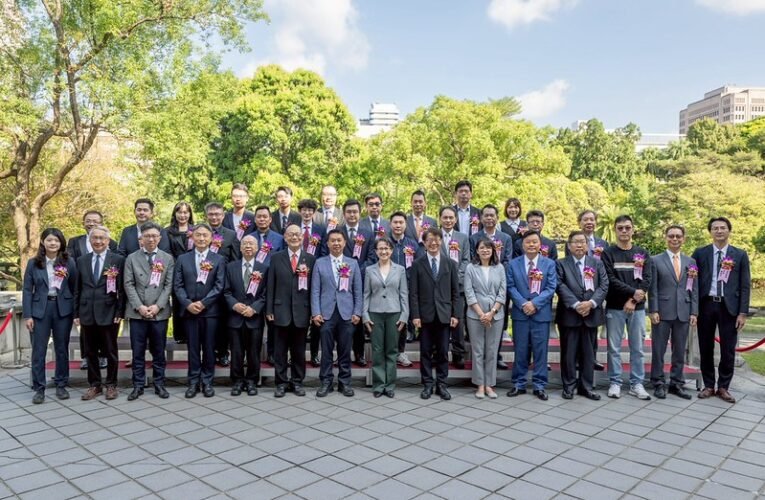 副總統接見金石獎得獎企業　盼推動居住正義為國人打造宜居生活環境