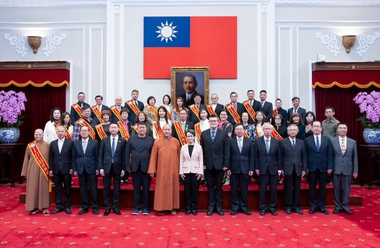 副總統肯定金舵獎暨旭青獎得獎人　成為社會安全網的重要後盾