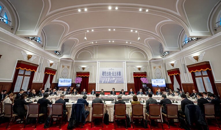 總統主持全社會防衛韌性委員會第6次會議　盼全民培養因應挑戰的韌性　展現團結的臺灣精神