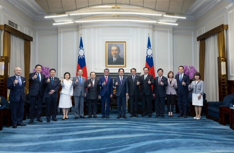 總統接見日本前外務大臣河野太郎眾議員乙行　盼深化臺日經貿合作　共同引領全球產業發展