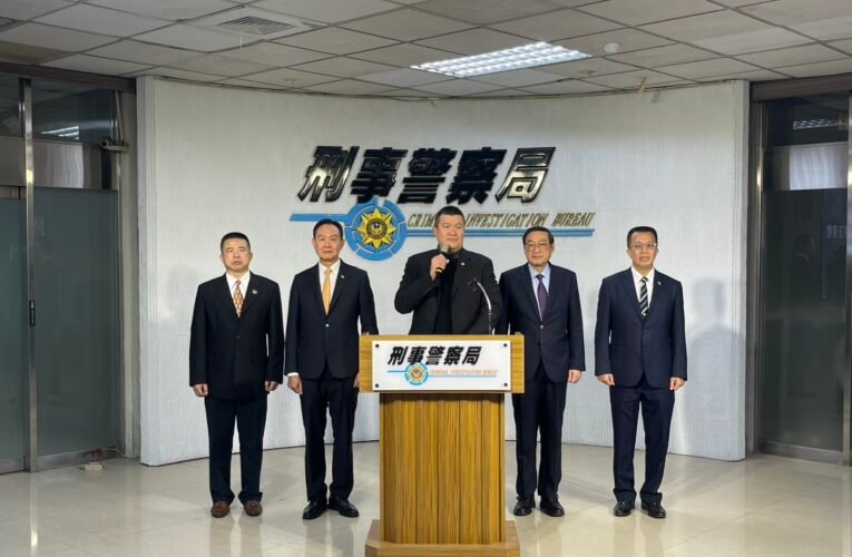 打詐制度全面升級有成　刑事局長周幼偉退休前獲頒內政部二等內政專業獎章