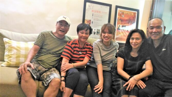 後山老虎延伸好姐妹情 發嫂為小伍金剛結加持助離苦得樂