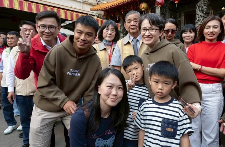 副總統年初三走訪嘉南、高屏等地廟宇 祈願國運昌隆