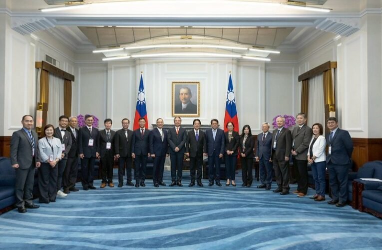 總統接見「傑出資訊人才獎」獲獎者　盼以科技立國、以人才強國　讓世界看見臺灣科技實力與價值