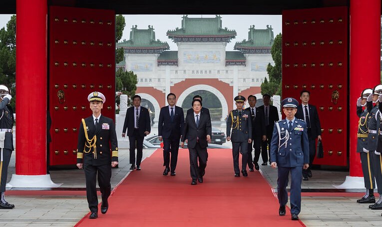 總統主持「中華民國115年向先祖暨忠烈殉職人員致祭典禮」