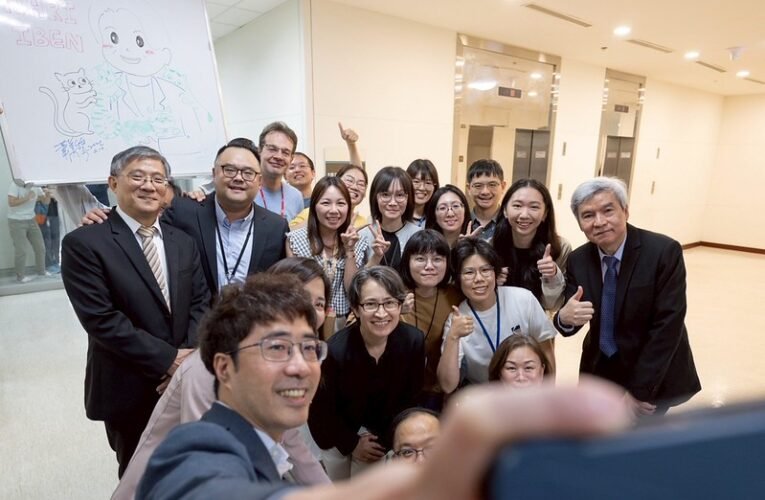 副總統參訪國家衛生研究院　盼提升公共衛生與醫療競爭力　邁向更健康的臺灣