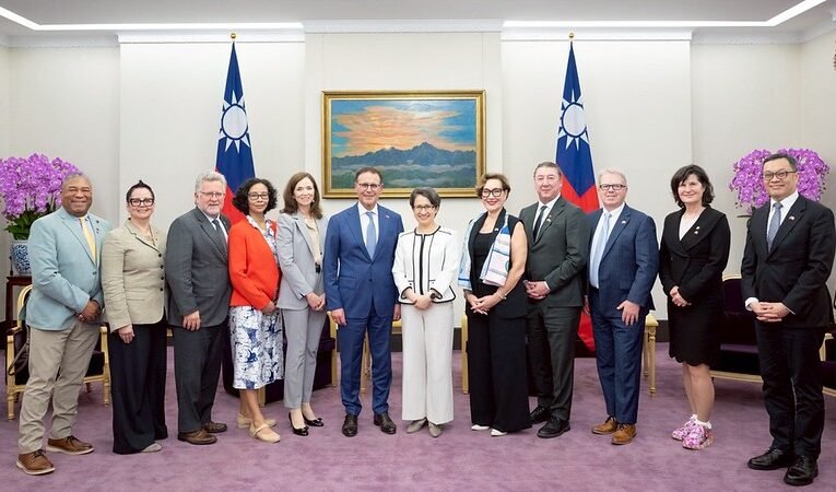 副總統接見加拿大聯邦參議員訪團　盼深化臺加夥伴關係並促進臺海和平穩定