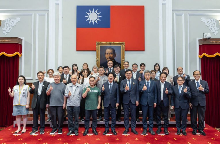 總統接見環團代表提出四大方向　盼攜手打造永續、繁榮、美麗臺灣