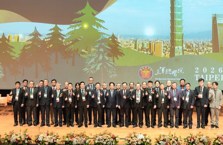 總統出席外科醫學會年會　盼推動智慧醫療並打造永續醫療體系　促進國人健康福祉