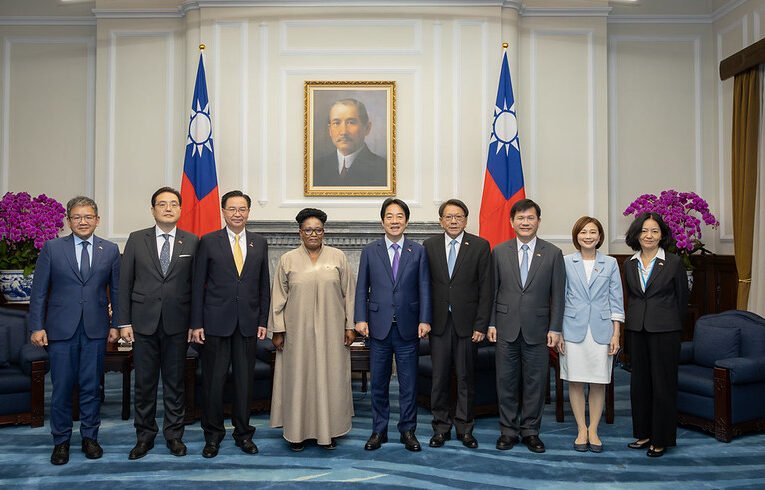 總統接見史瓦帝尼王國國王特使札杜莉副總理　感謝以行動支持臺灣並盼臺史持續深化邦誼