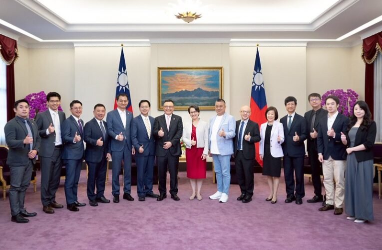 副總統肯定連鎖加盟產業貢獻　盼攜手協助青年實現創業夢想