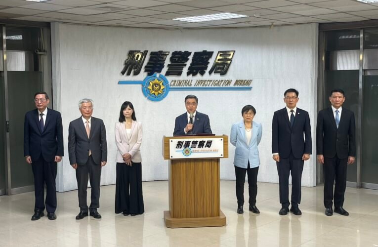 卓榮泰視察刑事局肯定打詐成果　「淨流專案」查扣逾1.1億元不法所得