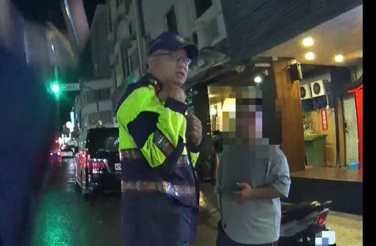 機車停放地點忘光光　東警雨夜協助順利尋回