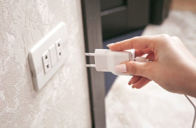 別讓插座變成火藥庫 居家電力檢查四大重點