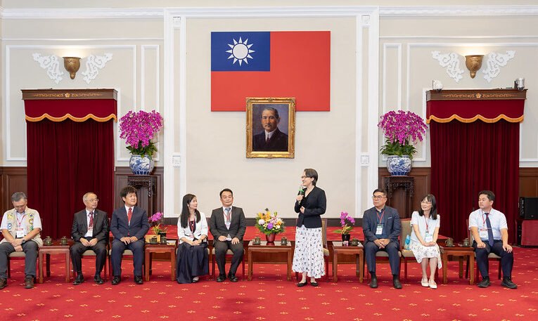 副總統接見國家環境教育獎得主　肯定深耕環境教育　盼提升全民環境意識