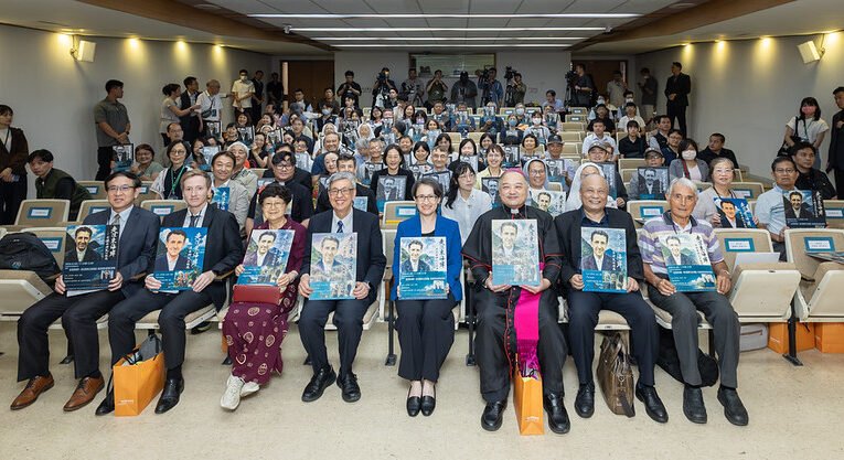 「走徑東海岸」新書發表　副總統感謝法籍神父的奉獻付出　盼持續擴大與傳承良善力量