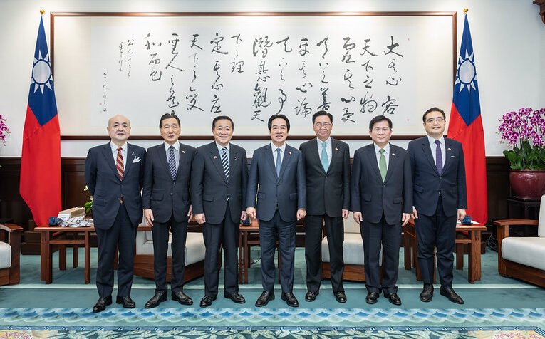 總統接見日本前首相補佐官長島昭久眾議員　盼臺日強化國防及全社會防衛韌性　共同打造民主供應鏈