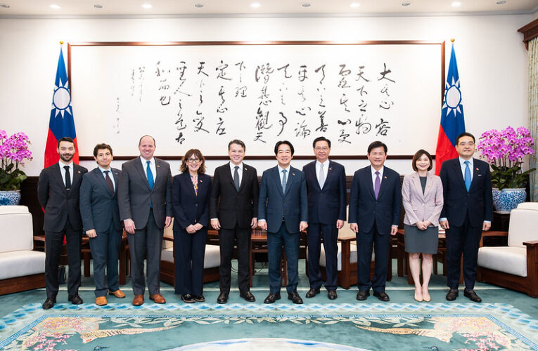 總統接見美國聯邦眾議院訪問團　盼臺美深化合作　共同為印太和平穩定做出貢獻