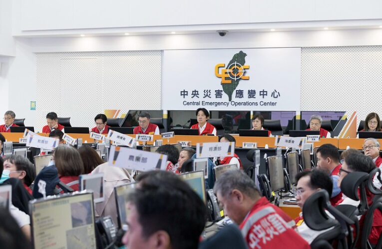 視導中央災害應變中心　總統：中央地方通力合作　共同守護人民生命財產安全