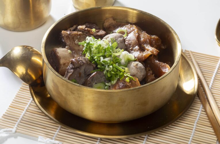 安東市場隱藏版美食　136海鮮麵以清燉牛肉麵奪金賞