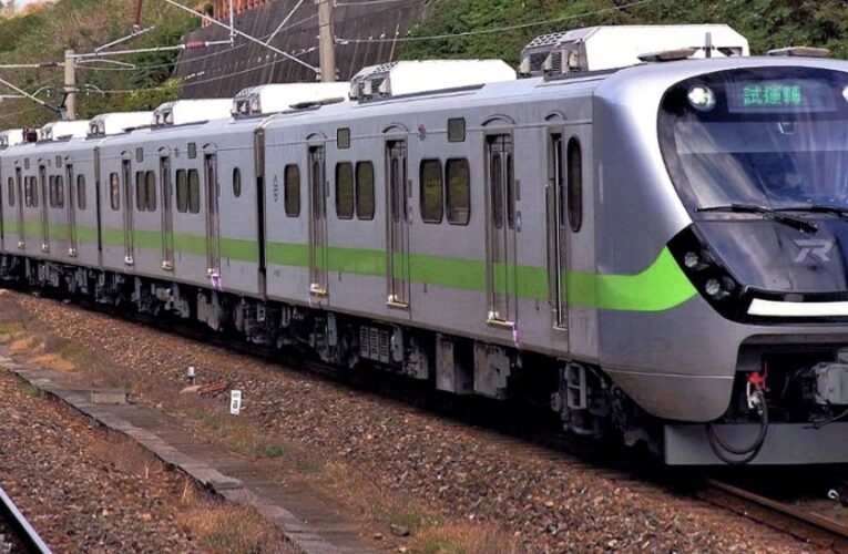 臺鐵因應薔琵颱風自12時起　東部幹線及南迴線自強號EMU3000型　開放無座票